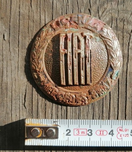 Oldtimer front emblem - -,